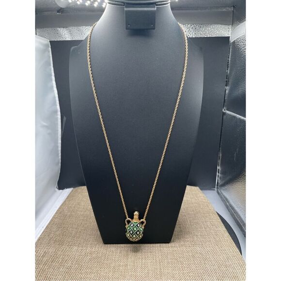 Vintage Jewelry Gorgeous Avon Green Enamel and Rhinestone Jug Necklace - Picture 1 of 13